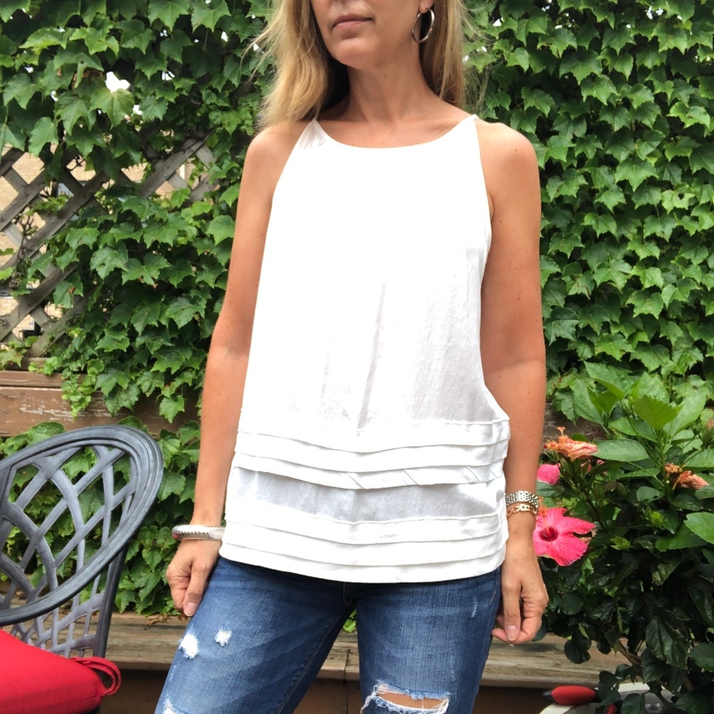White tank top